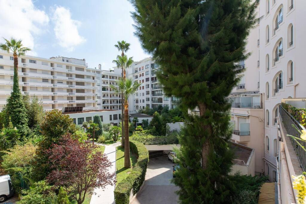 Mythique Miramar Cannes Croisette Terrasse Clim Parking Wifi Exterior photo