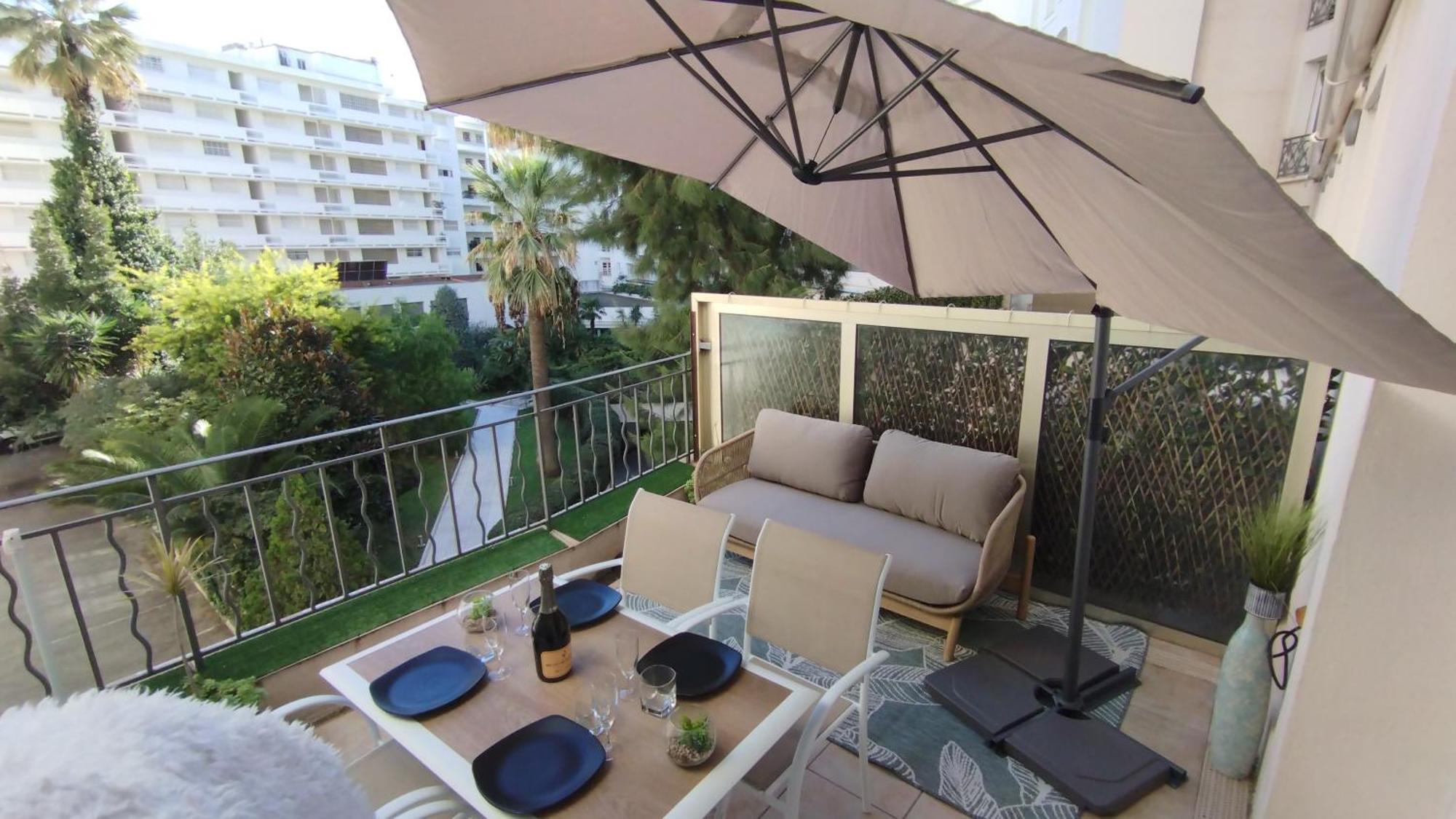 Mythique Miramar Cannes Croisette Terrasse Clim Parking Wifi Exterior photo